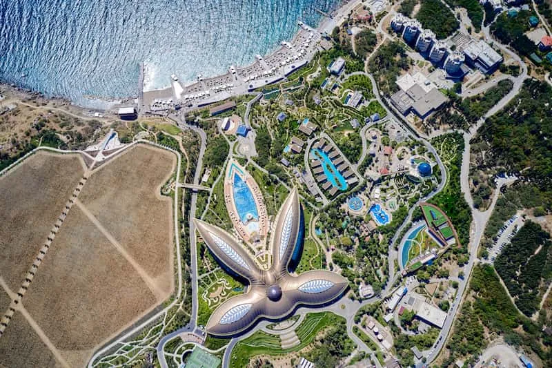 度假村Mriya Resort & Spa