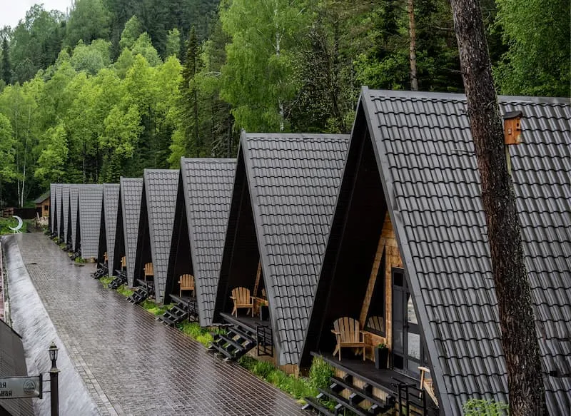 埃斯秋巴野奢营地