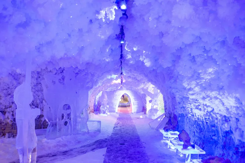 旅游综合体"永冻土王国"