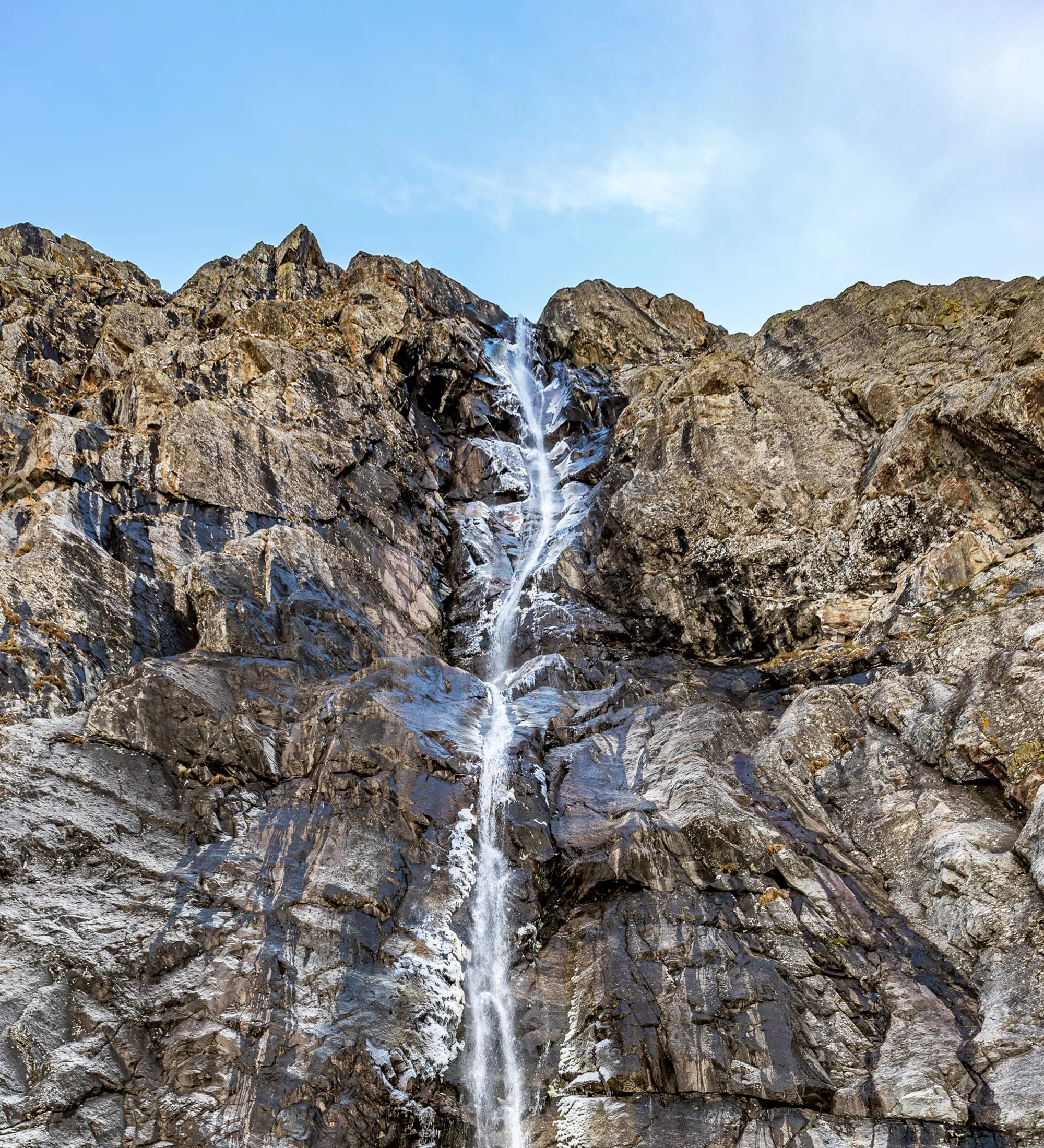 米达格拉宾瀑布群