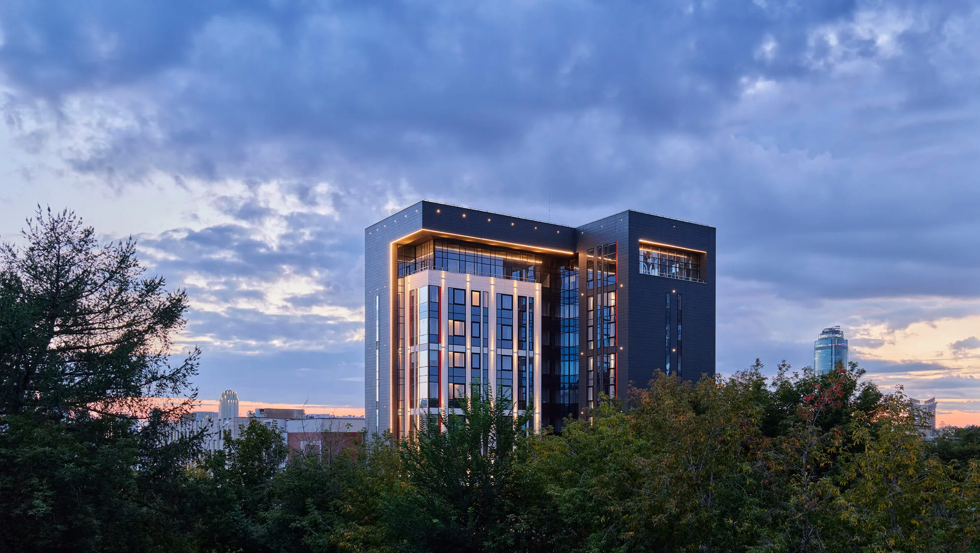 商务酒店 SLIDE Bleisure and MICE HOTEL