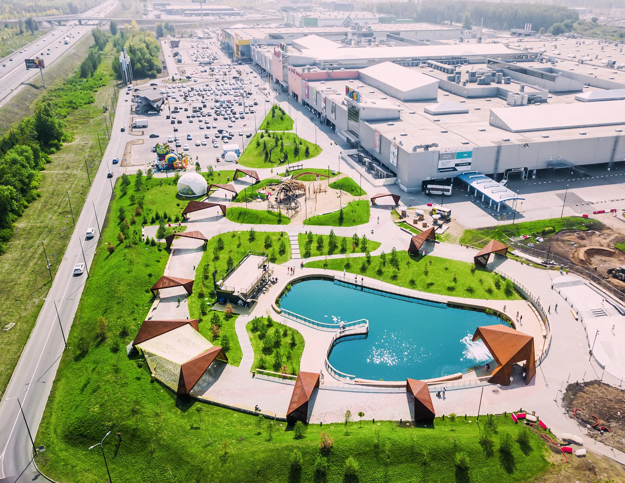 “Мега”公园