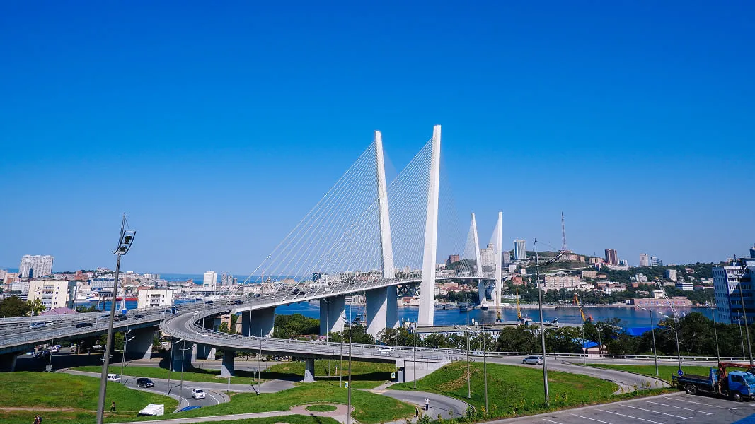 带孩子游玩符拉迪沃斯托克